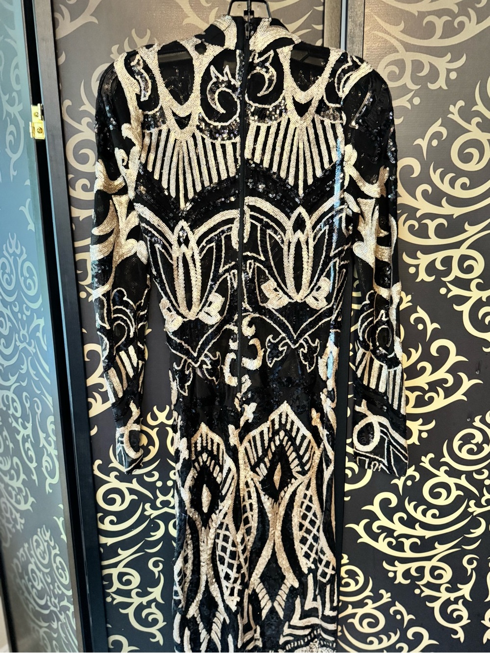 Fashion Nova Black and Gold Embellished Sequin Midi Dress - Picture 5 of 8